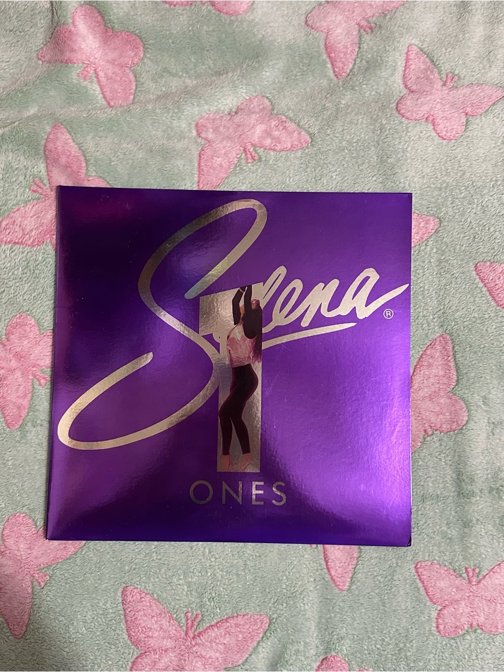 Selena Ones Vinyl
